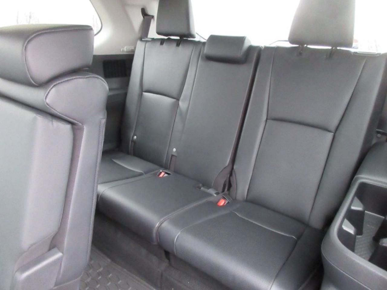 2024 Toyota Grand Highlander XLE AWD Photo