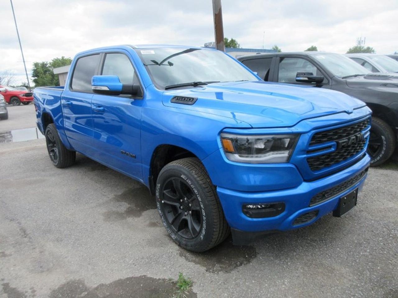 2022 RAM 1500 Sport Crew Cab Photo3