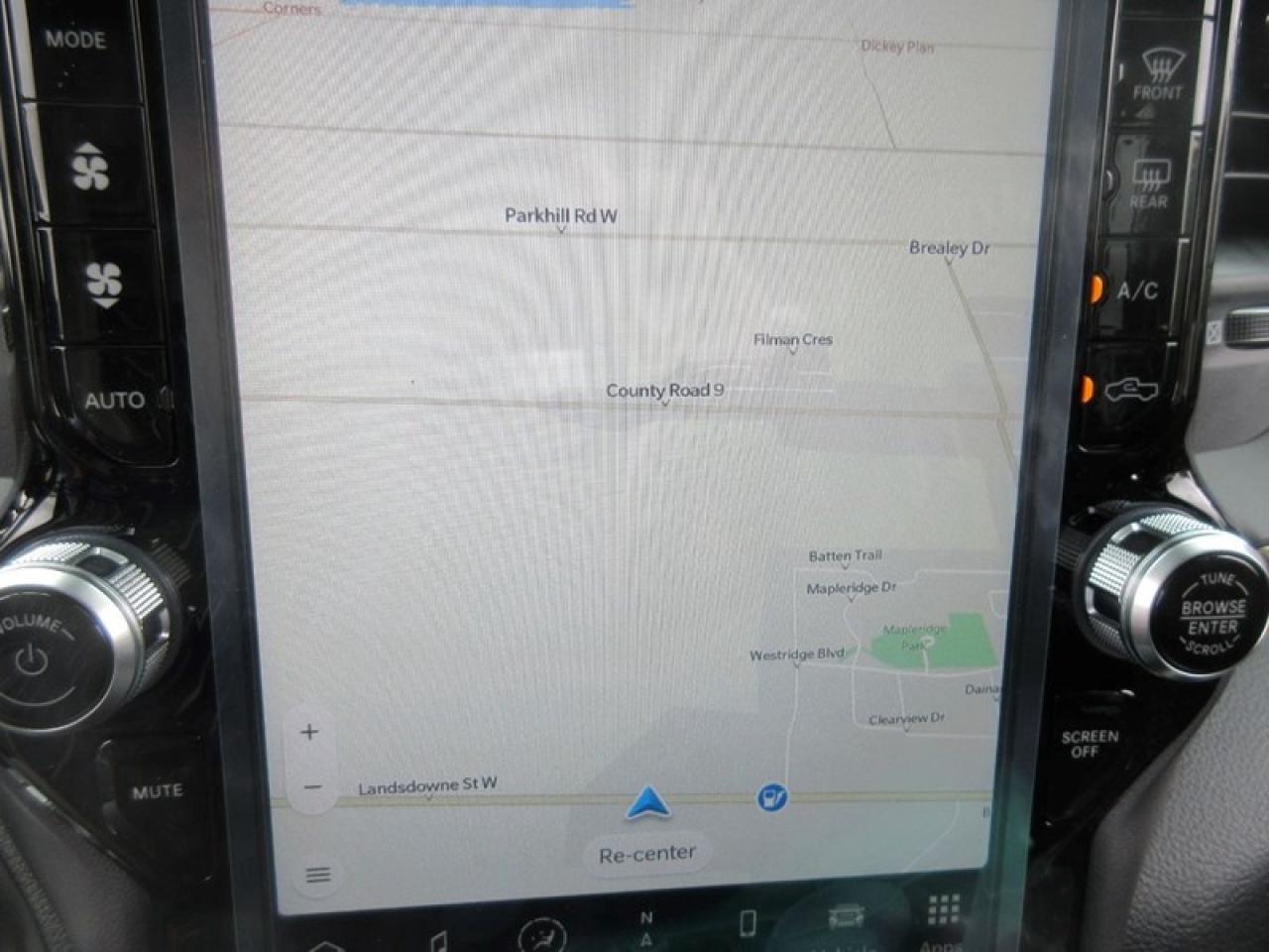 2022 RAM 1500 Sport Crew Cab Photo