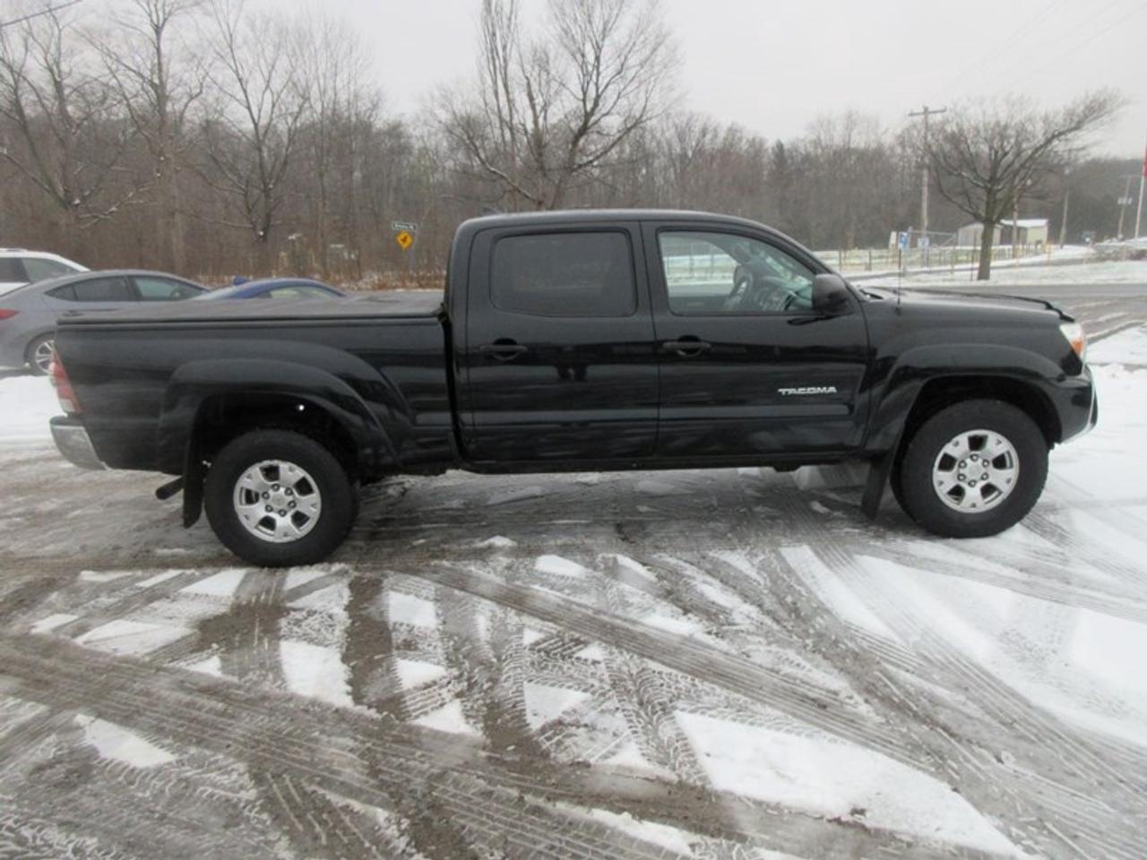 2012 Toyota Tacoma SR5 4WD Photo