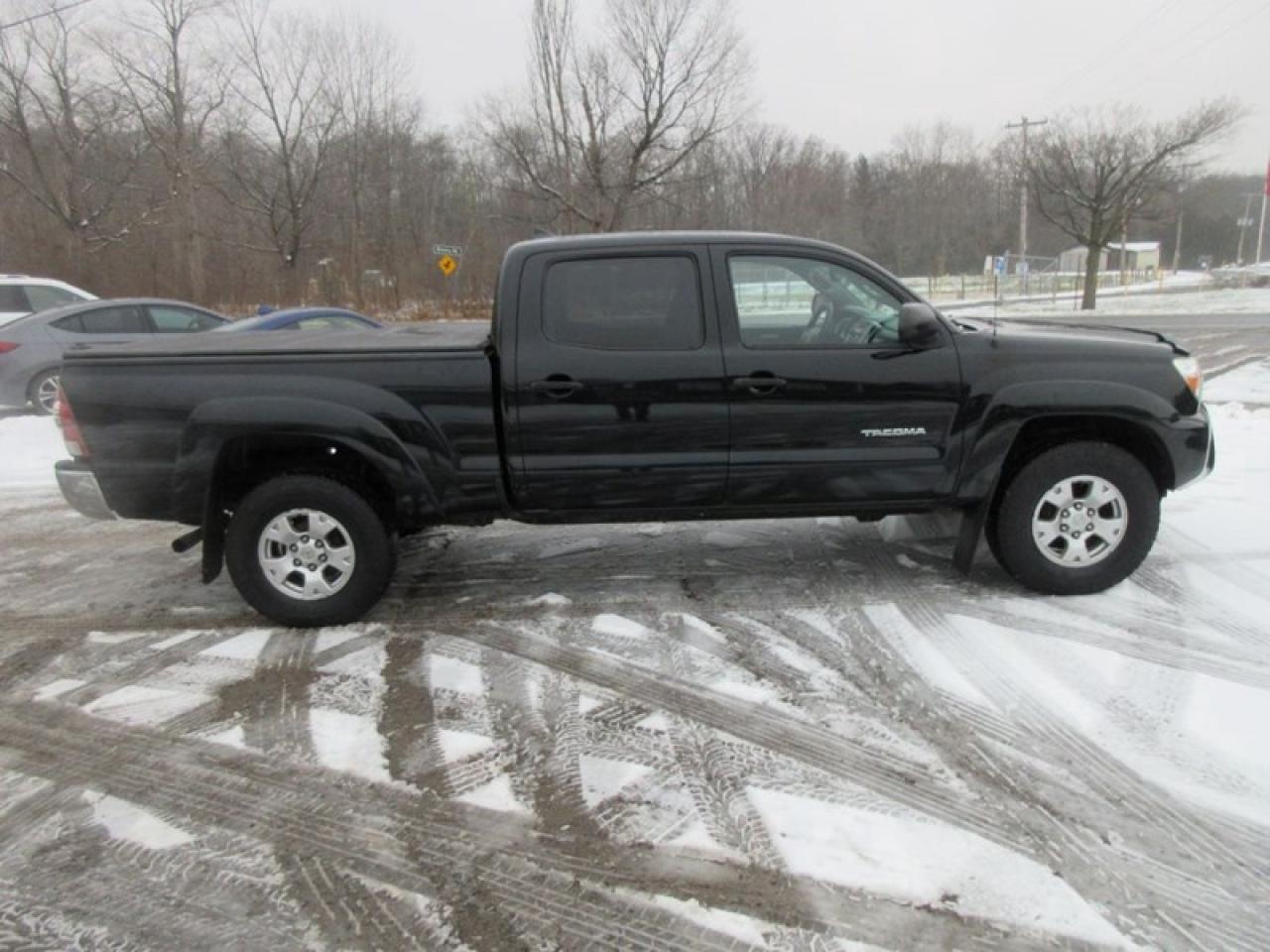 2012 Toyota Tacoma SR5 4WD Photo