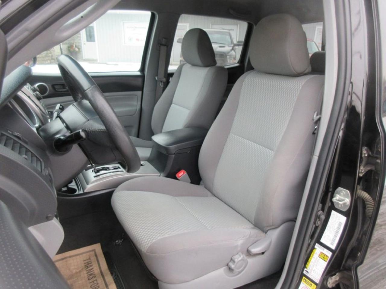 2012 Toyota Tacoma SR5 4WD Photo