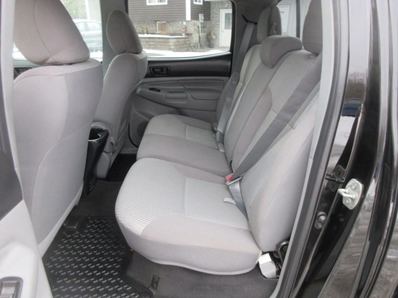 2012 Toyota Tacoma SR5 4WD Photo