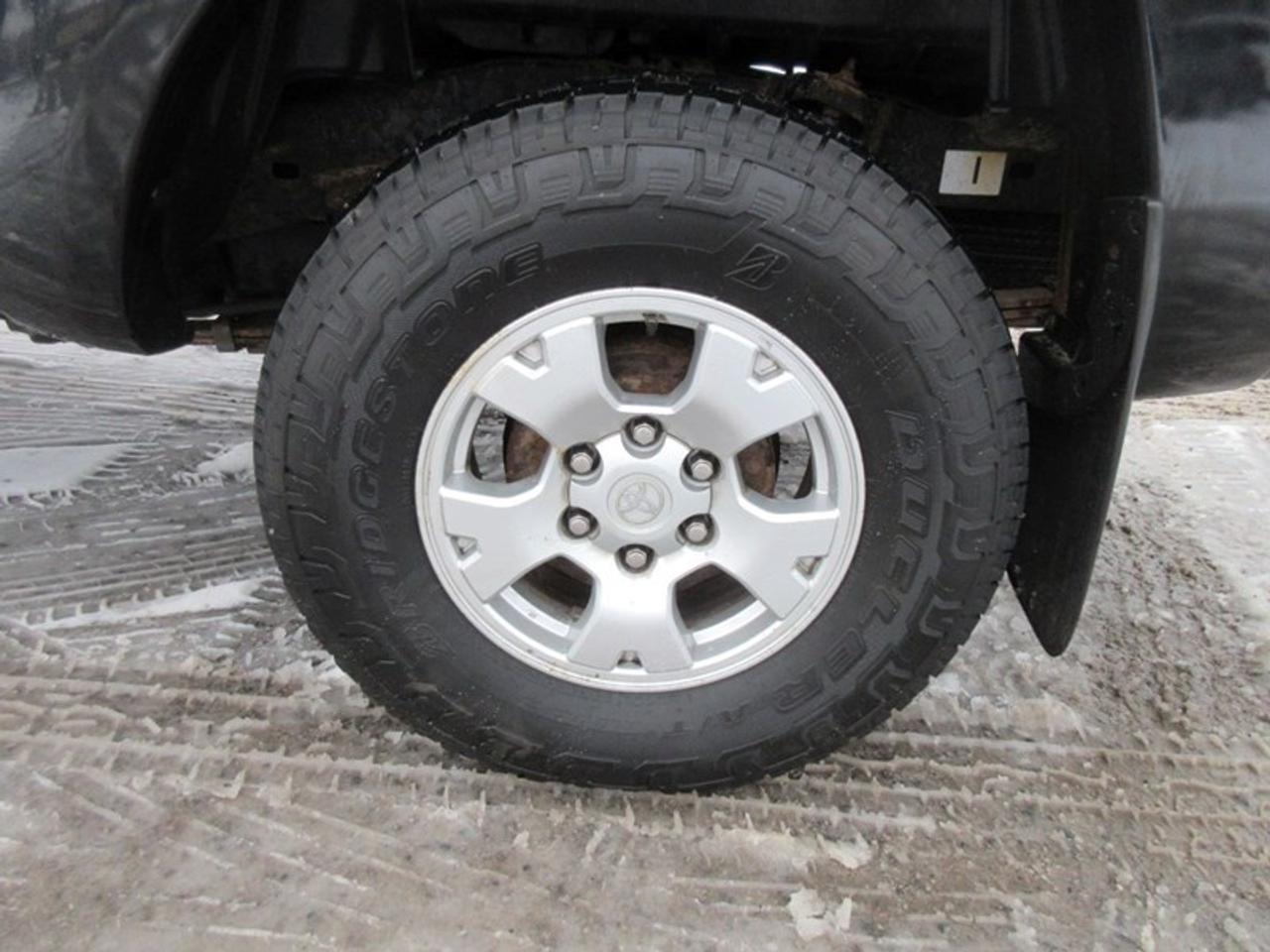 2012 Toyota Tacoma SR5 4WD Photo