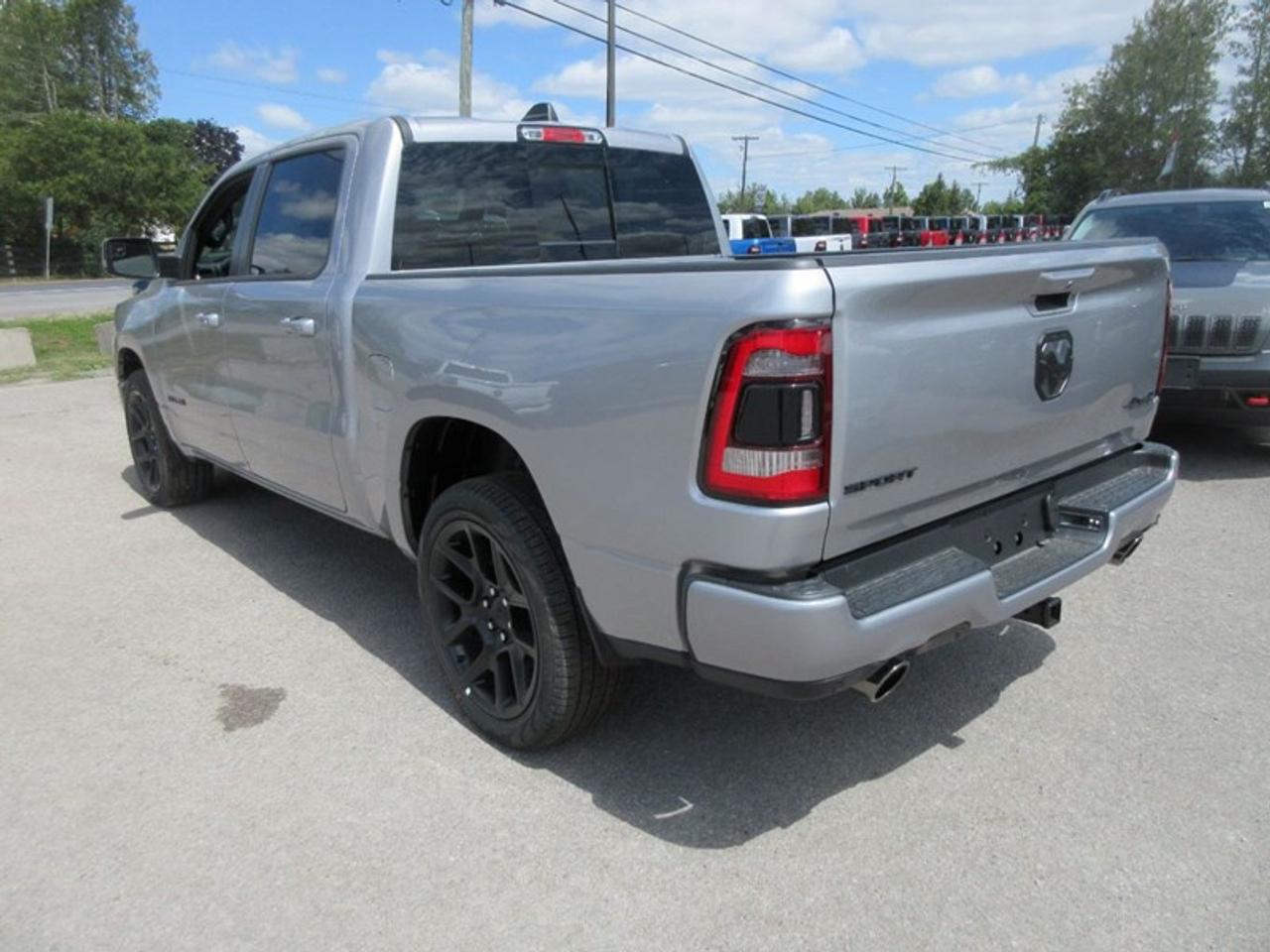 2022 RAM 1500 Sport Crew Cab Photo1