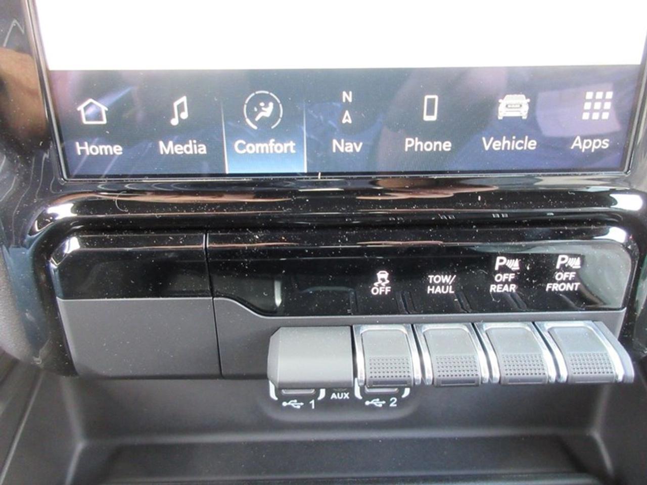 2022 RAM 1500 Sport Crew Cab Photo