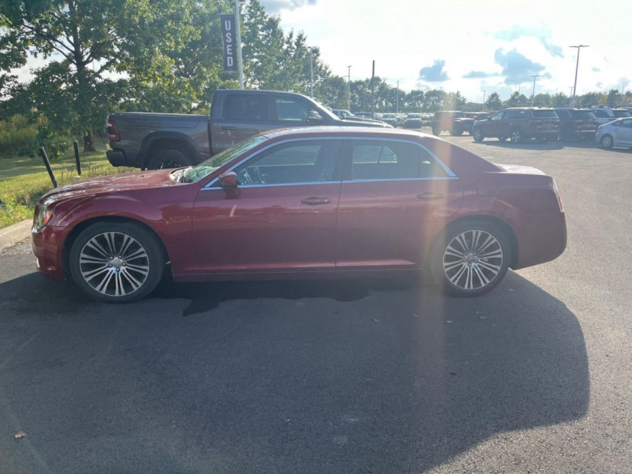 2012 Chrysler 300 **CERTIFIED**  S Photo