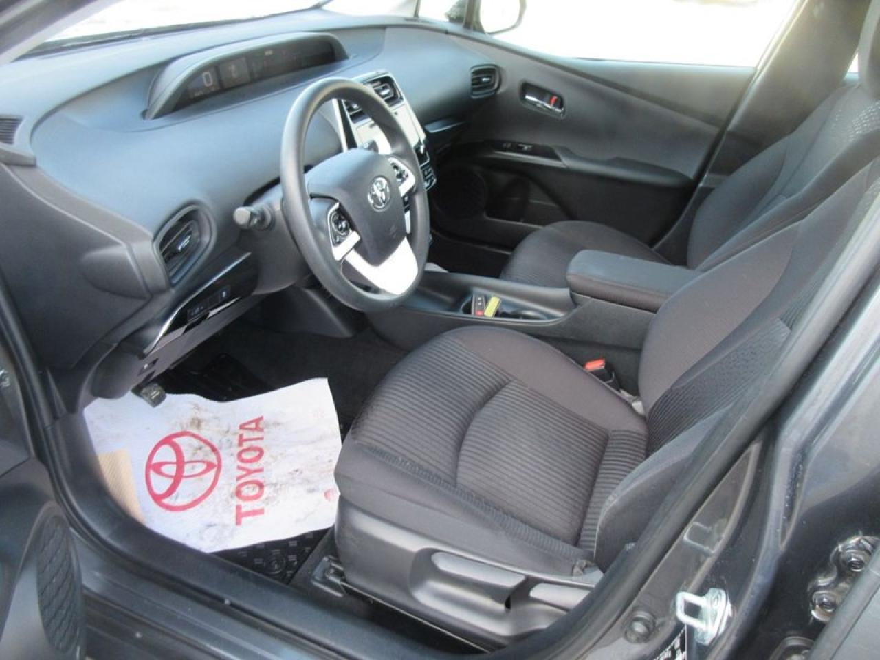 2017 Toyota Prius Two Photo