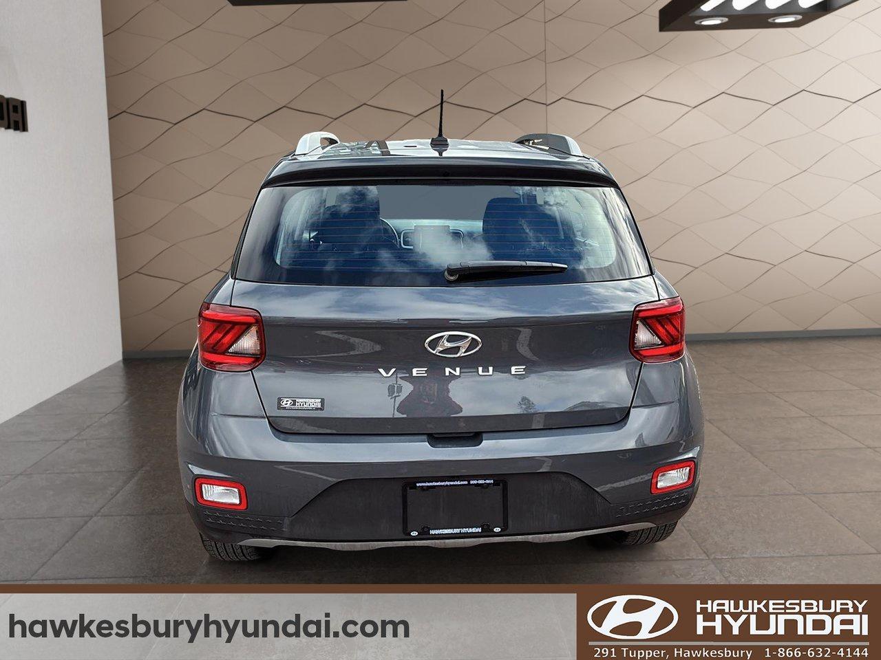 2025 Hyundai Venue Ultimate Photo