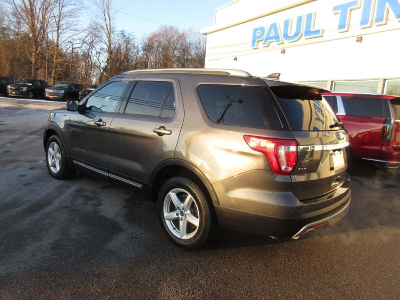 2016 Ford Explorer XLT Photo