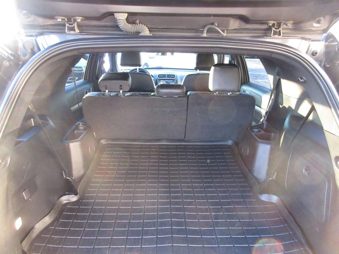 2016 Ford Explorer XLT Photo
