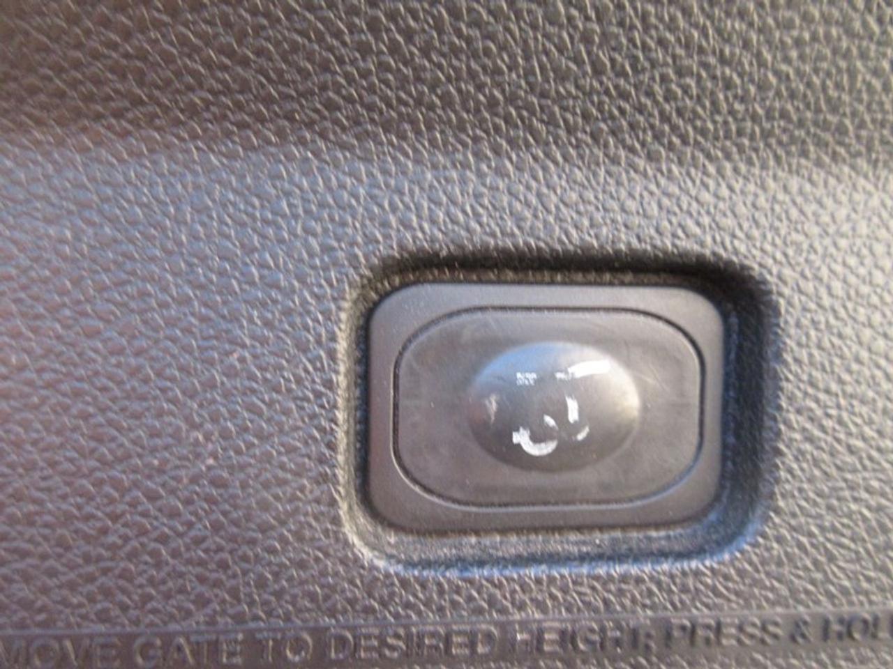 2016 Ford Explorer XLT Photo