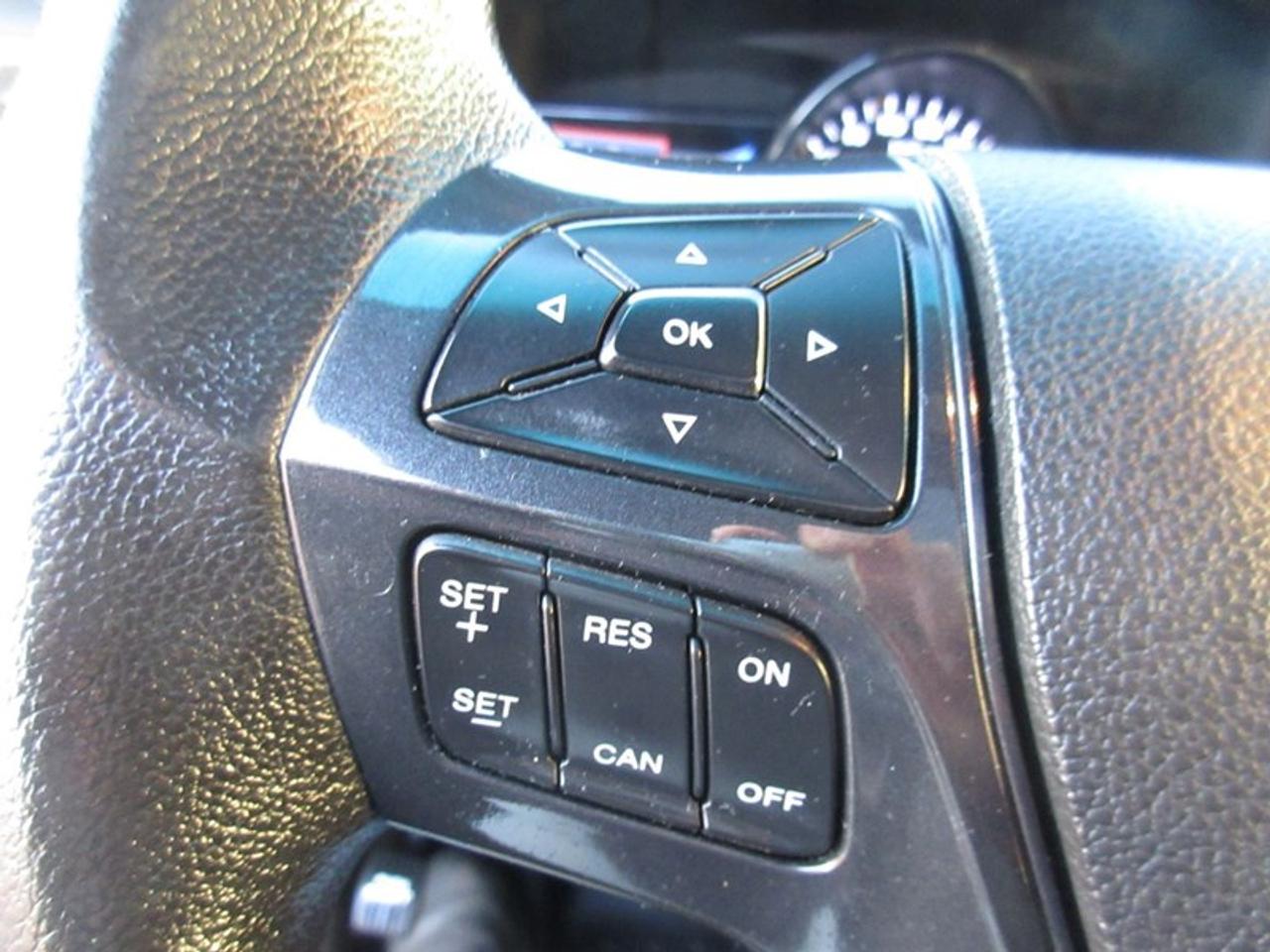 2016 Ford Explorer XLT Photo