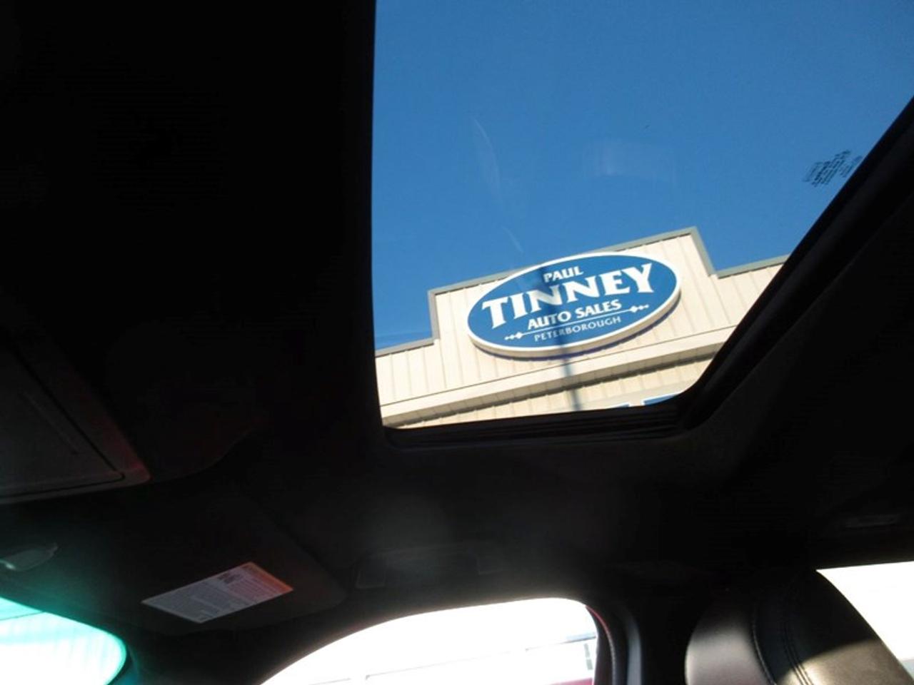 2016 Ford Explorer XLT Photo