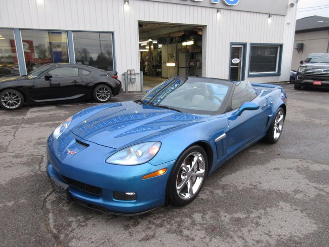 2011 Chevrolet Corvette Grand Sport Photo2