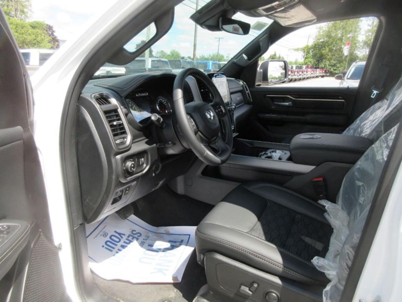 2022 RAM 1500 Sport Crew Cab Photo