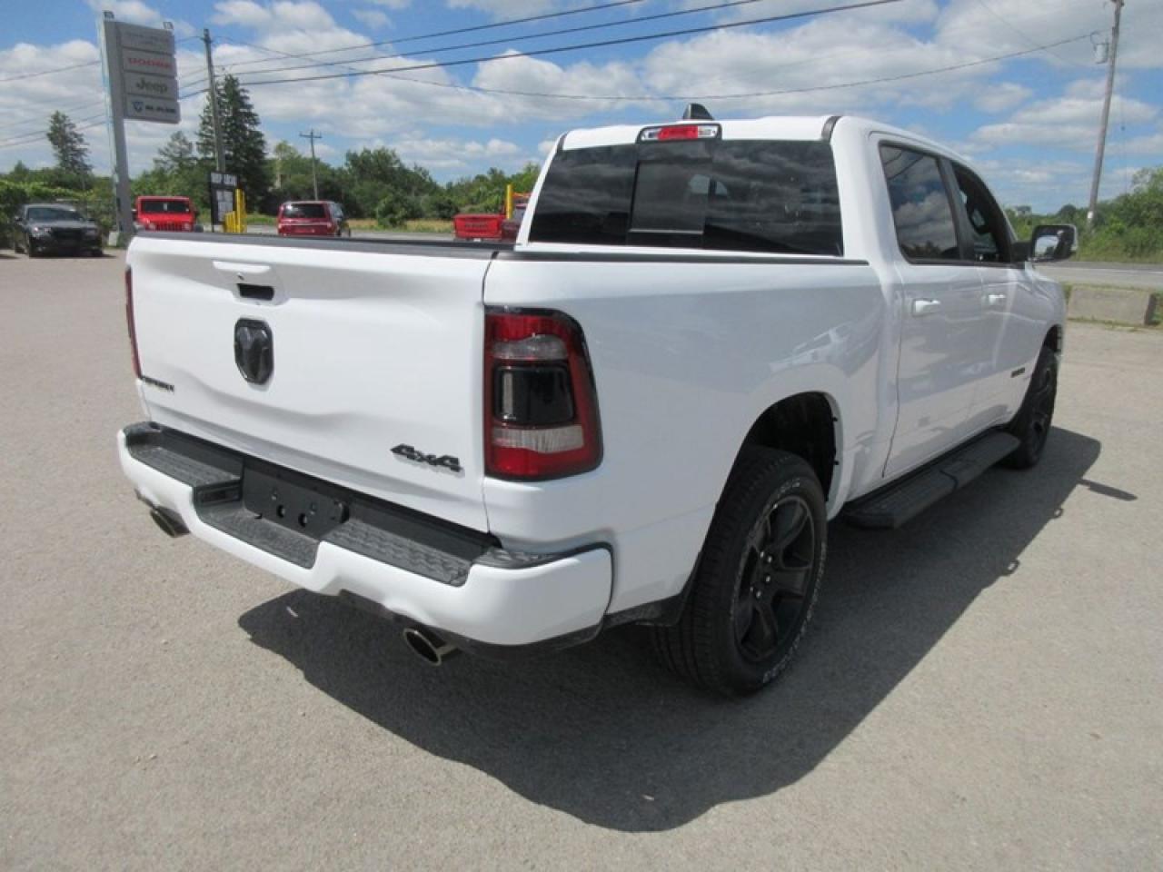2022 RAM 1500 Sport Crew Cab Photo2