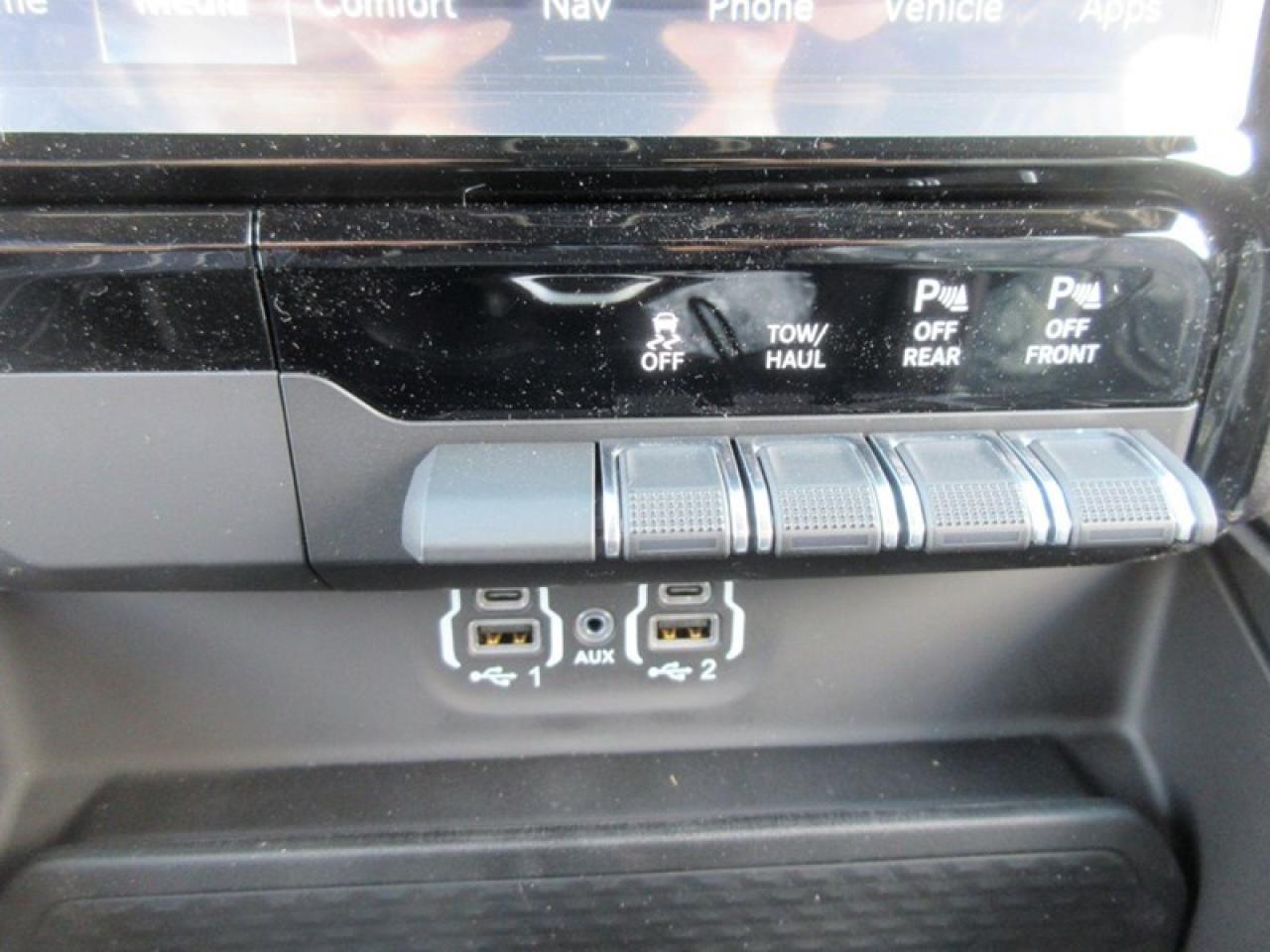 2022 RAM 1500 Sport Crew Cab Photo