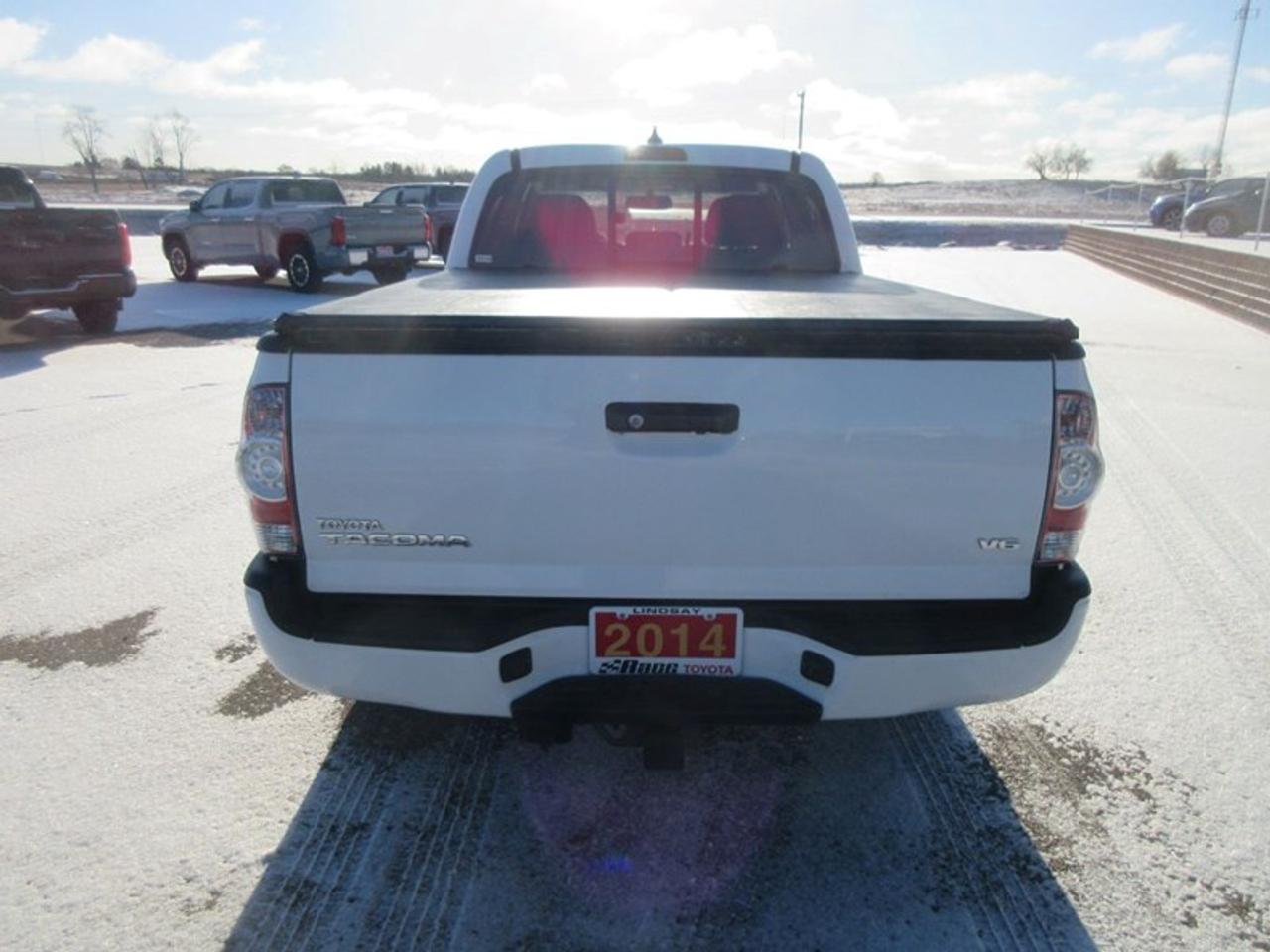 2014 Toyota Tacoma Double Cab V6 Photo