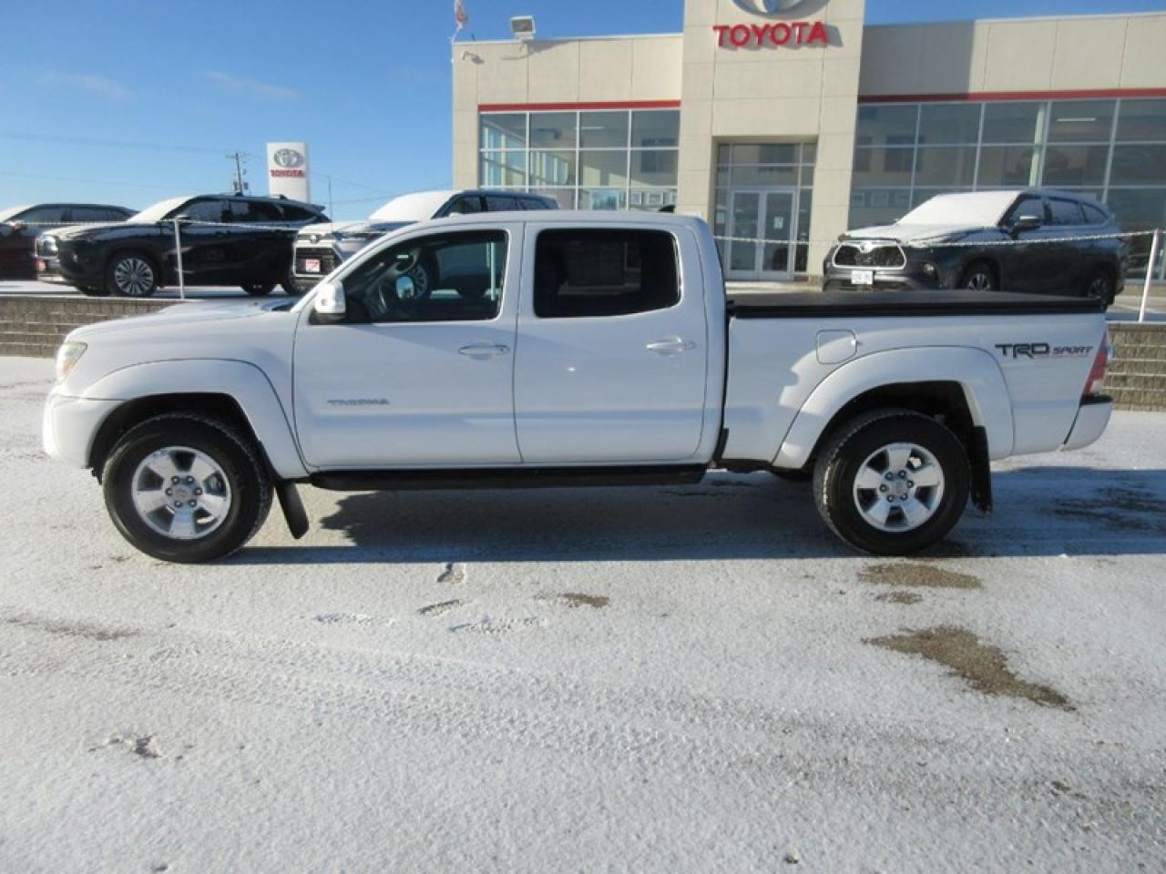 2014 Toyota Tacoma Double Cab V6 Photo