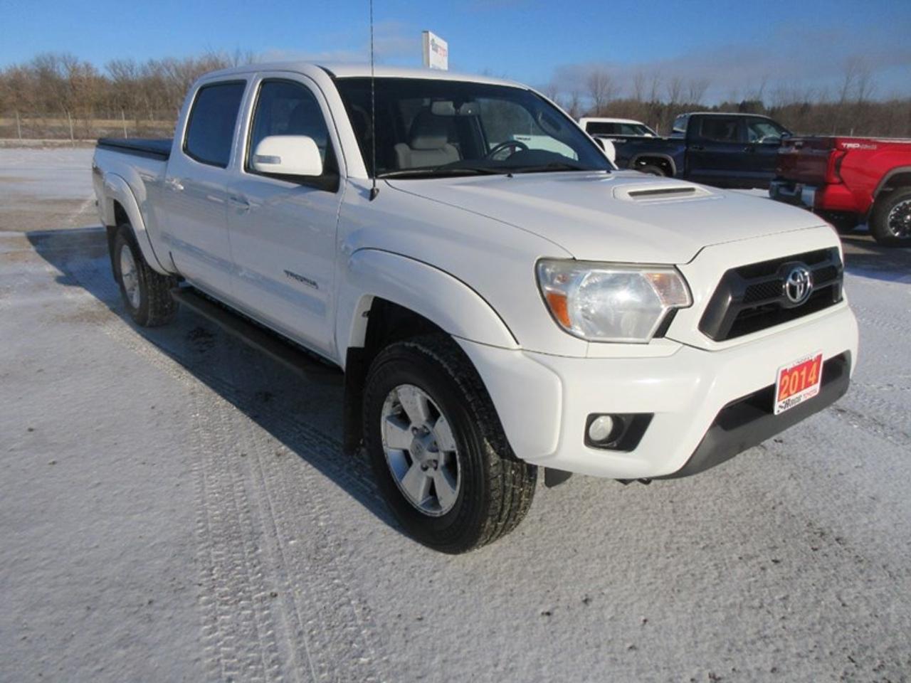 2014 Toyota Tacoma Double Cab V6 Photo