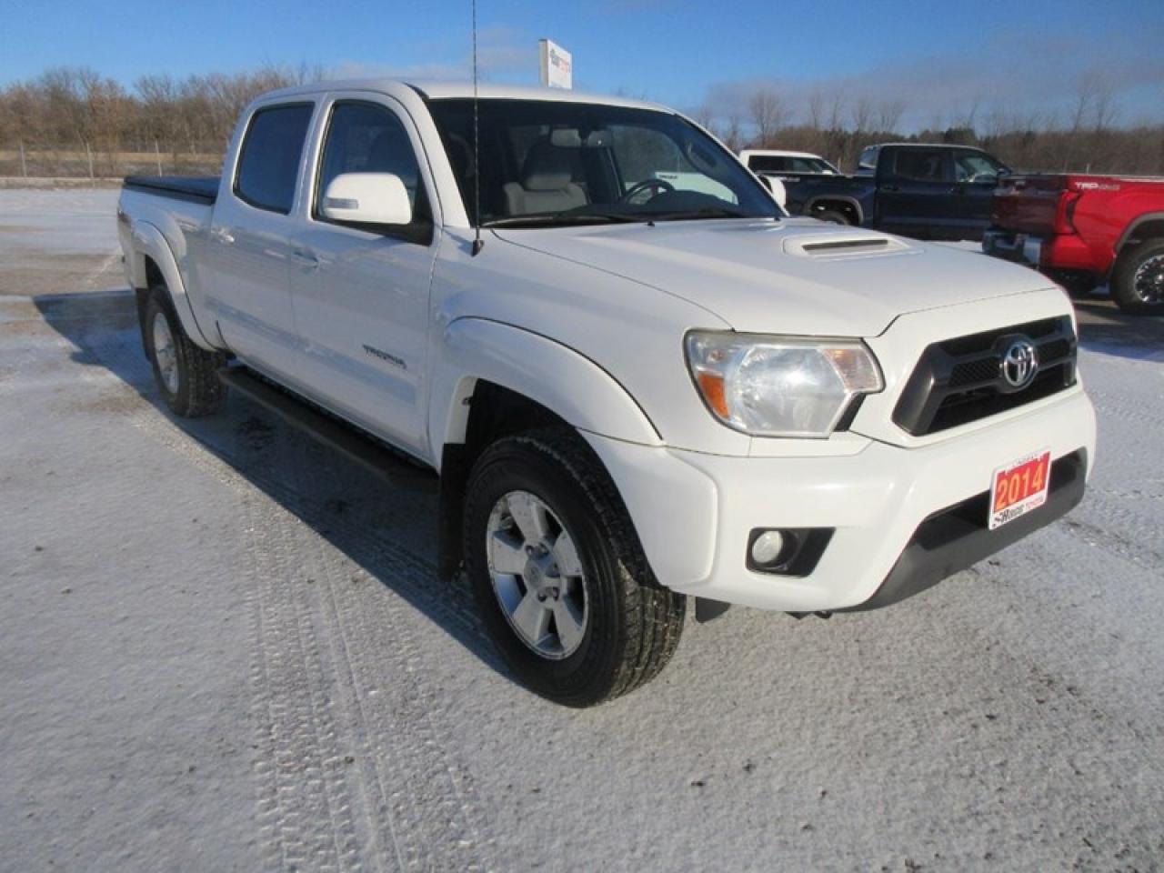 2014 Toyota Tacoma Double Cab V6 Photo