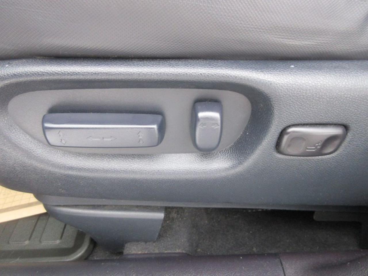 2011 Honda CR-V EX-L w/Navigation Photo