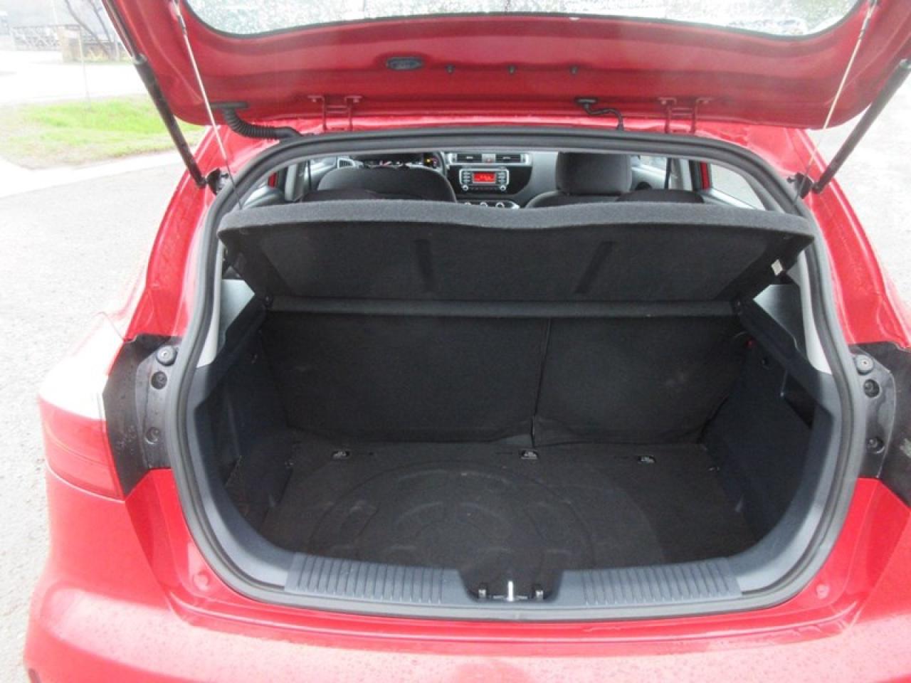 2016 Kia Rio5 Hatchback Photo