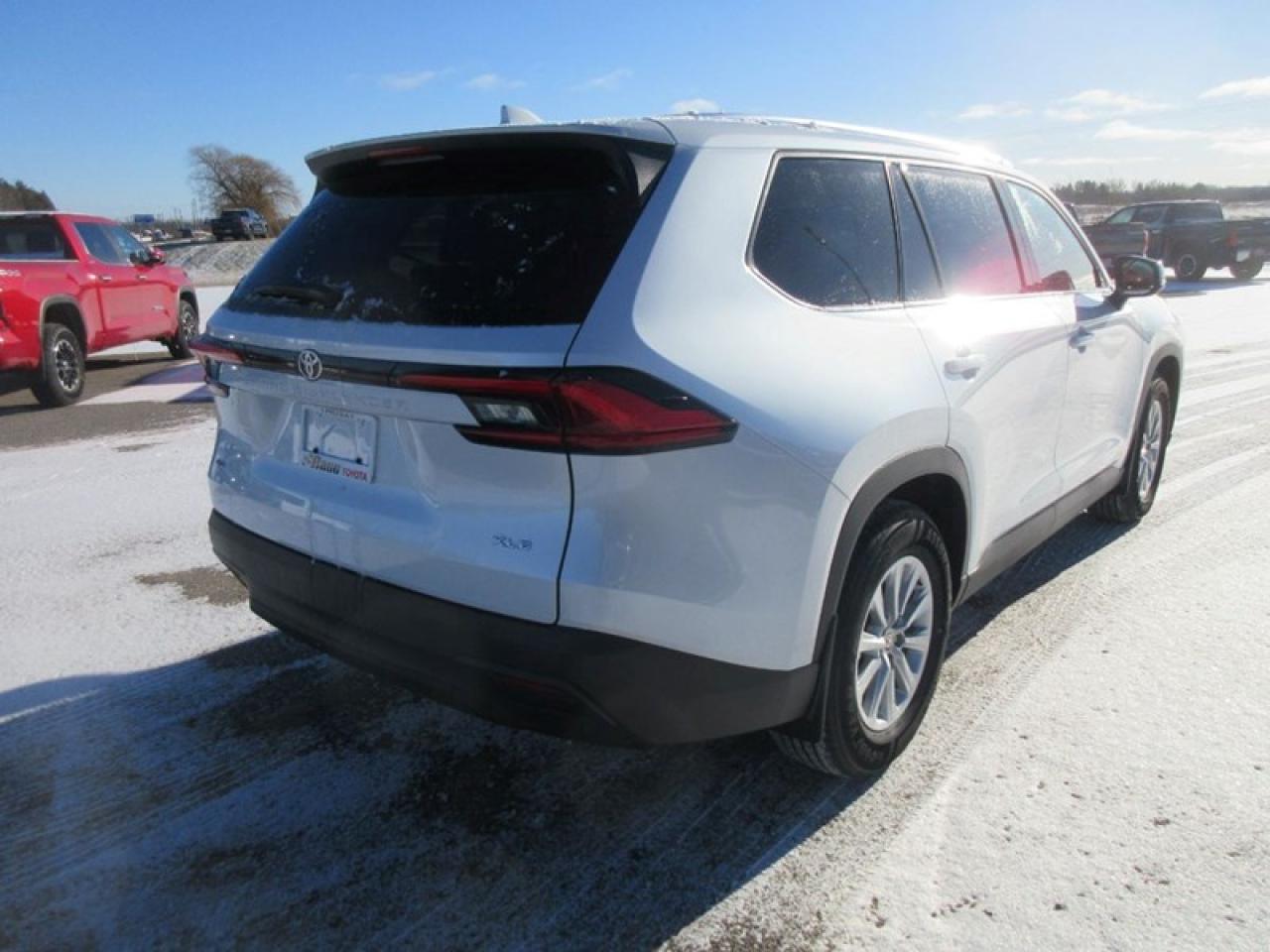 2024 Toyota Grand Highlander XLE AWD Photo