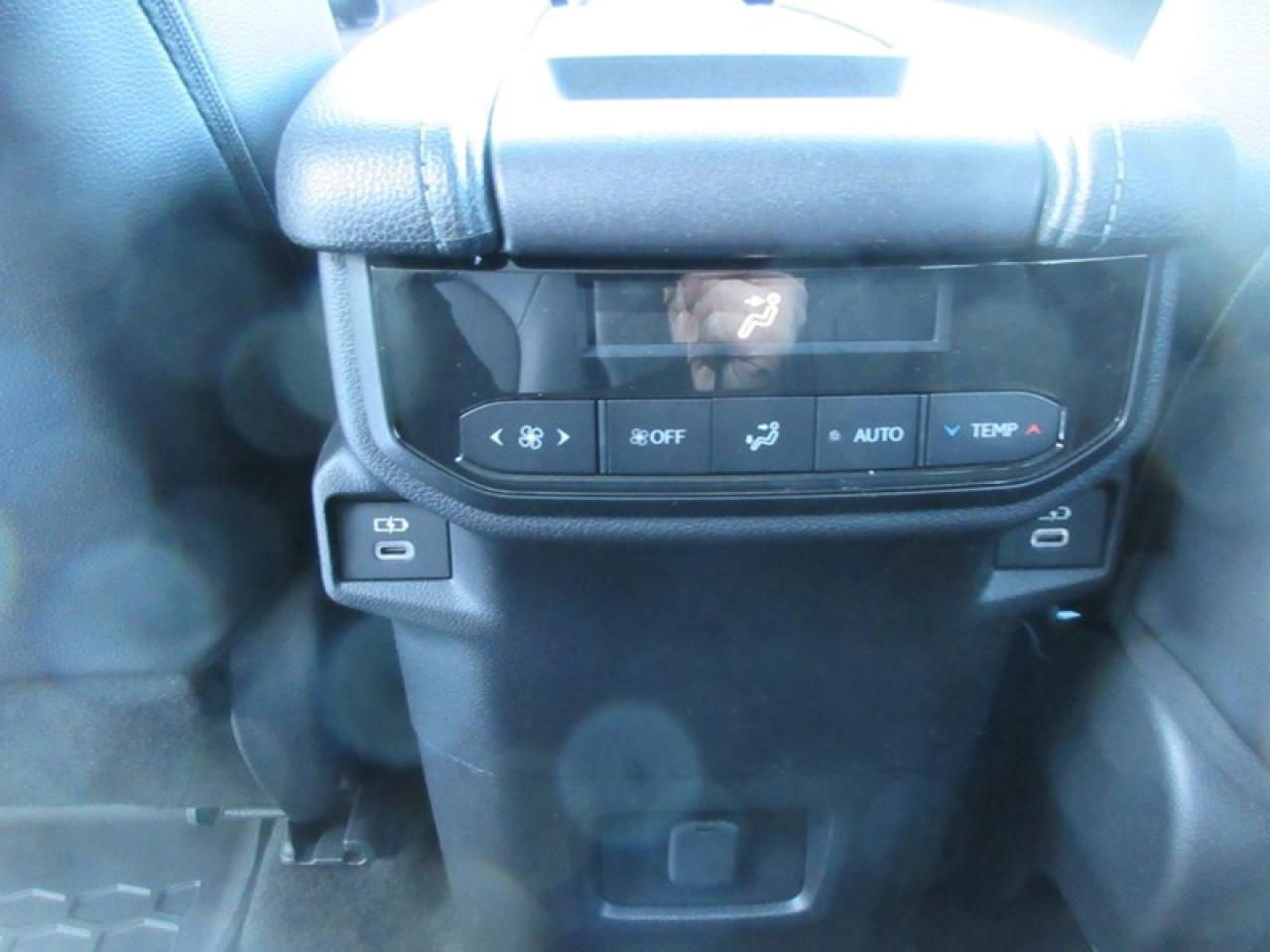 2024 Toyota Grand Highlander XLE AWD Photo