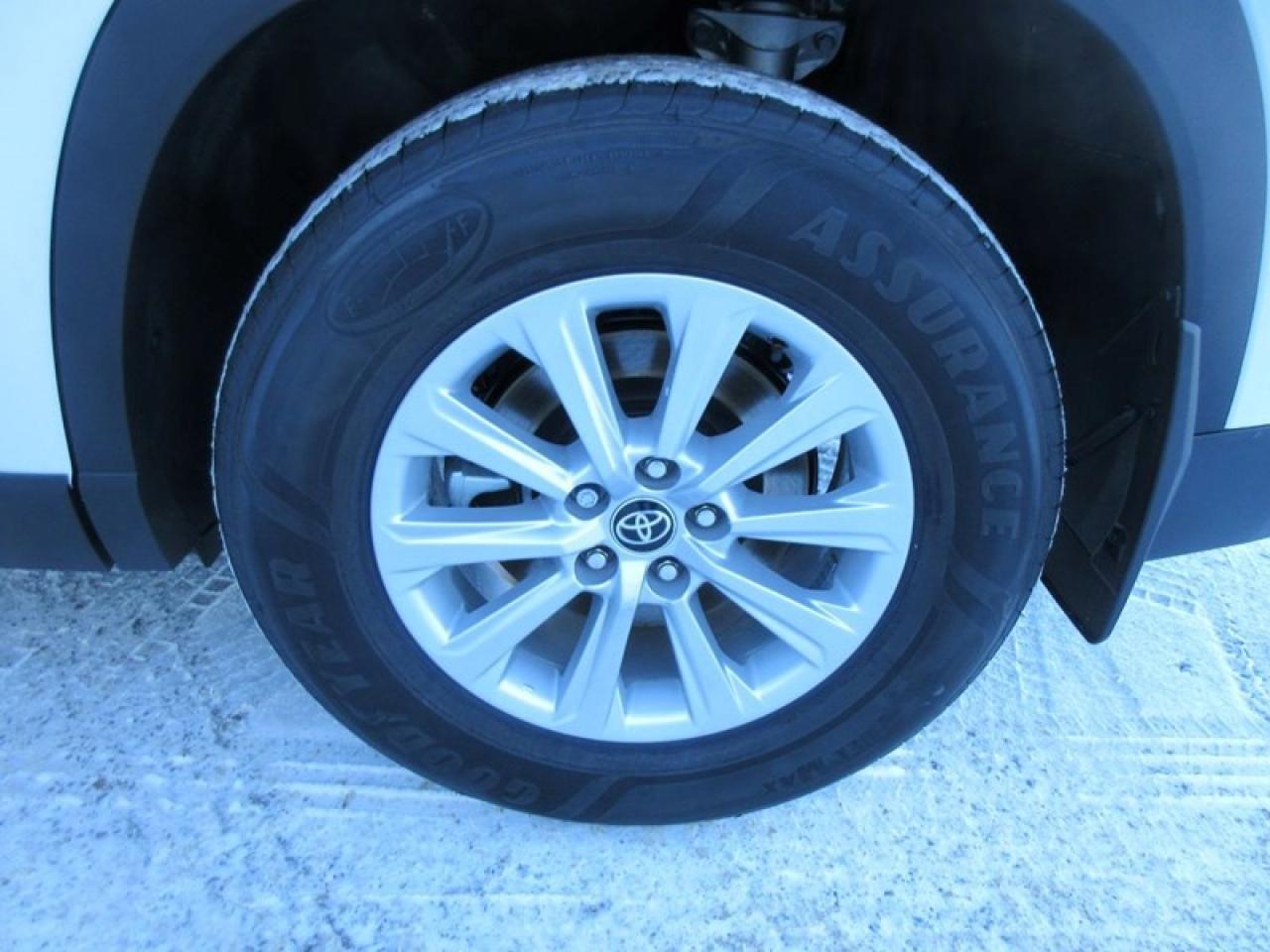 2024 Toyota Grand Highlander XLE AWD Photo