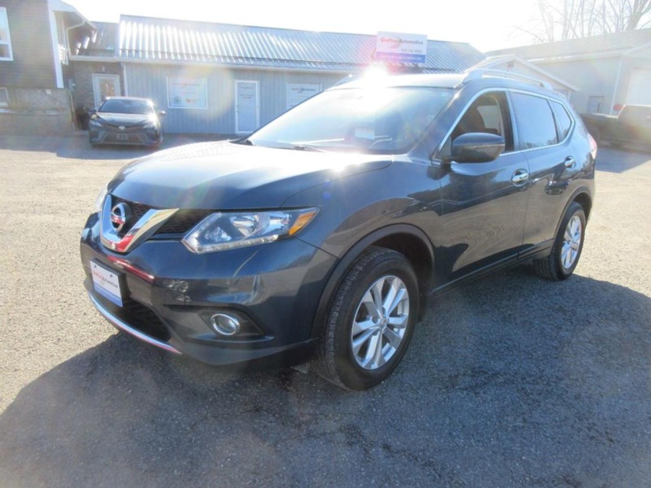 2016 Nissan Rogue Sv FWD Photo
