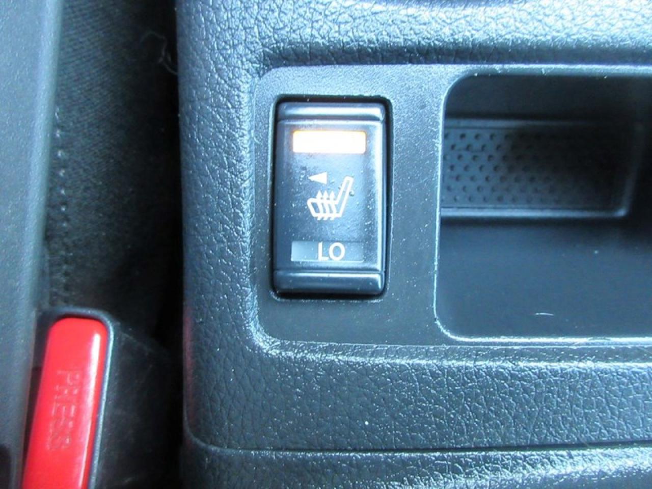 2016 Nissan Rogue Sv FWD Photo