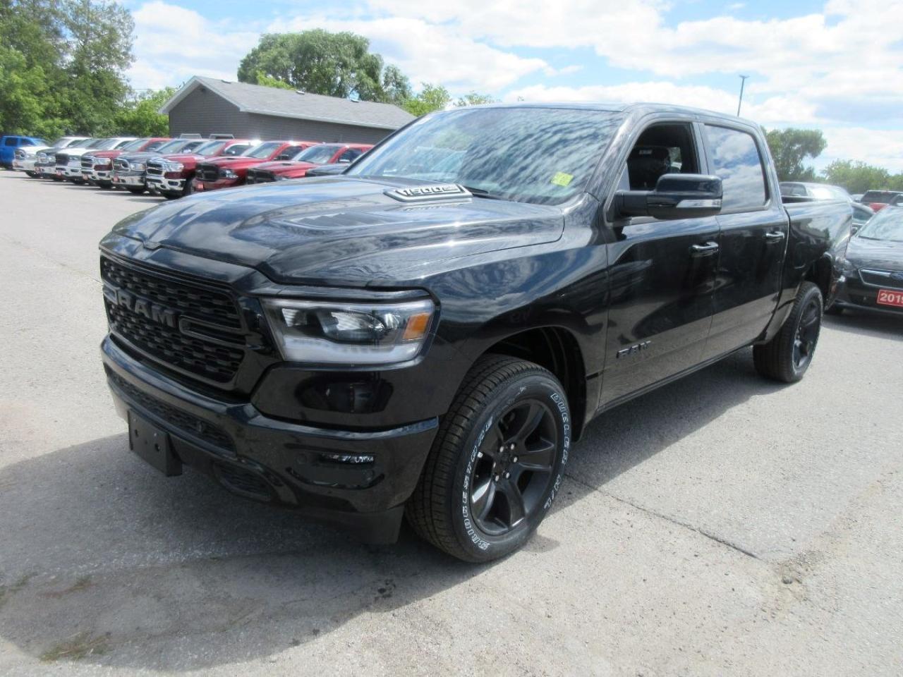 2022 RAM 1500 Sport Crew Cab Photo0