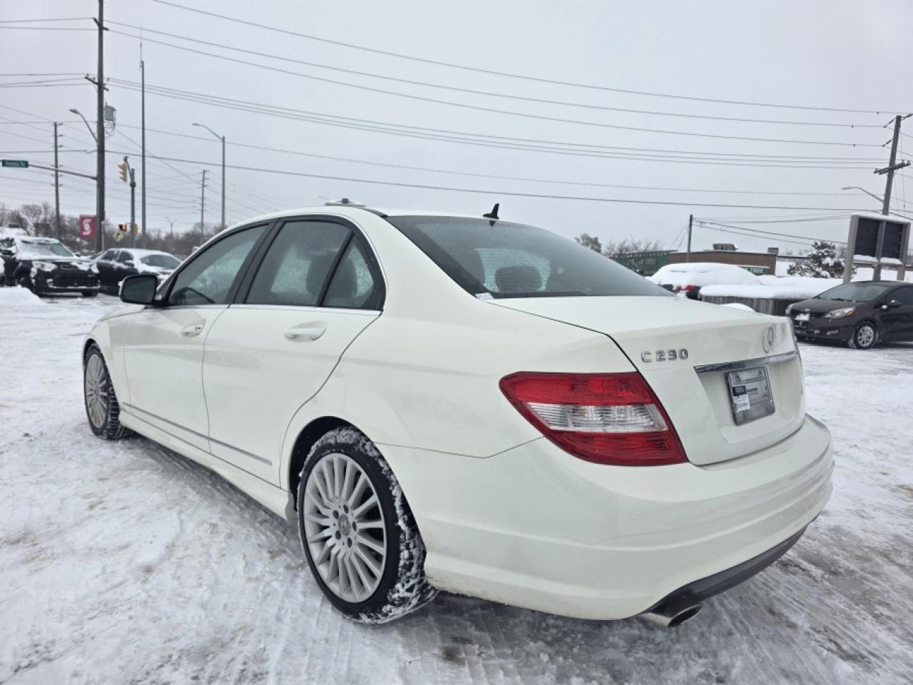2009 Mercedes-Benz C-Class **CERTIFIED** C-CLASS 4MATIC | CLEAN CARFAX Photo