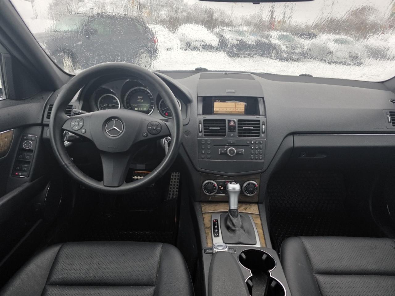 2009 Mercedes-Benz C-Class **CERTIFIED** C-CLASS 4MATIC | CLEAN CARFAX Photo