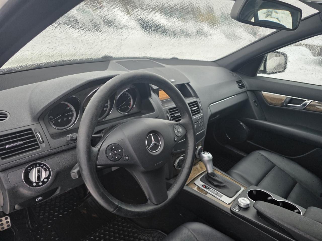 2009 Mercedes-Benz C-Class **CERTIFIED** C-CLASS 4MATIC | CLEAN CARFAX Photo