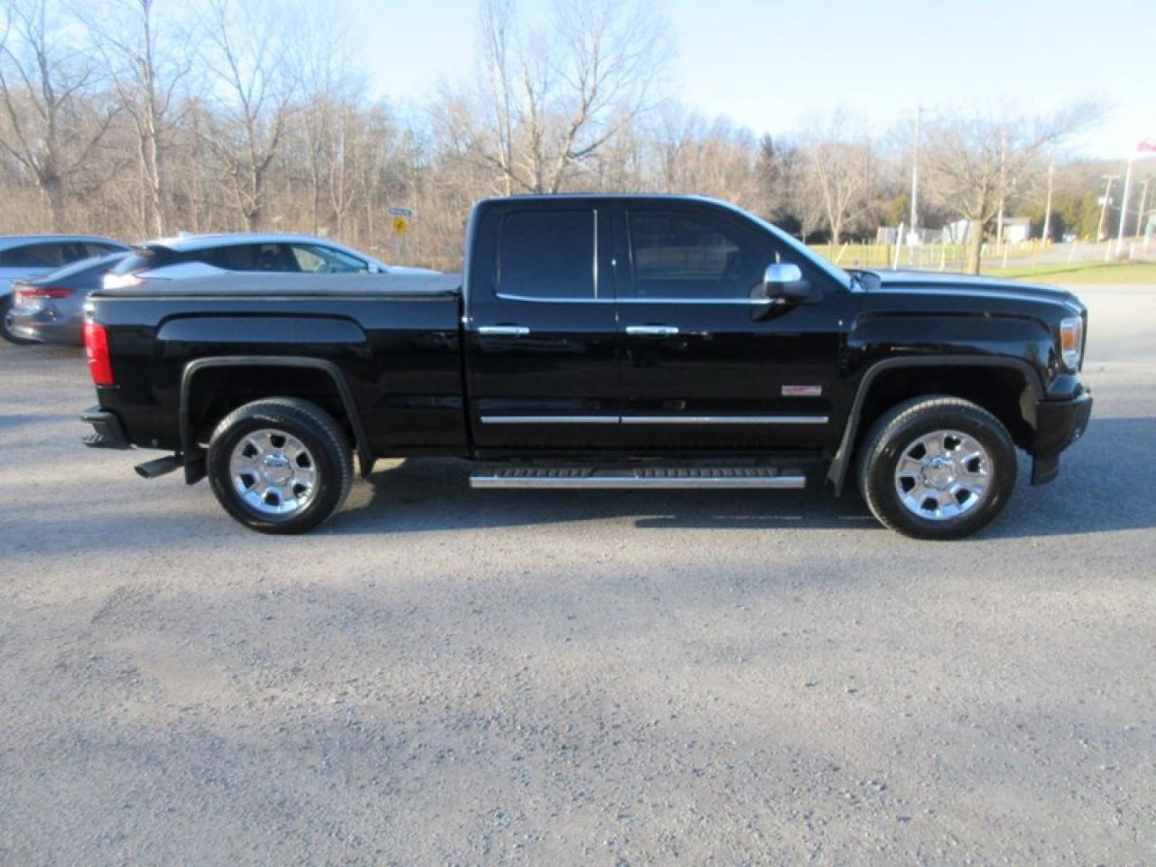 2014 GMC Sierra 1500 SLT  4X4 Photo
