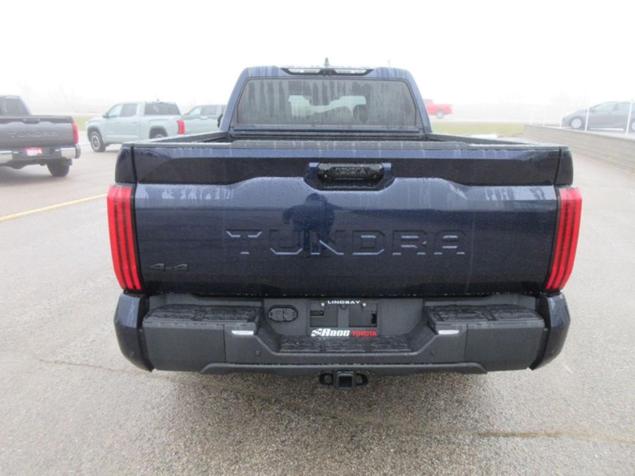 2024 Toyota Tundra Limited CREW MAX Photo