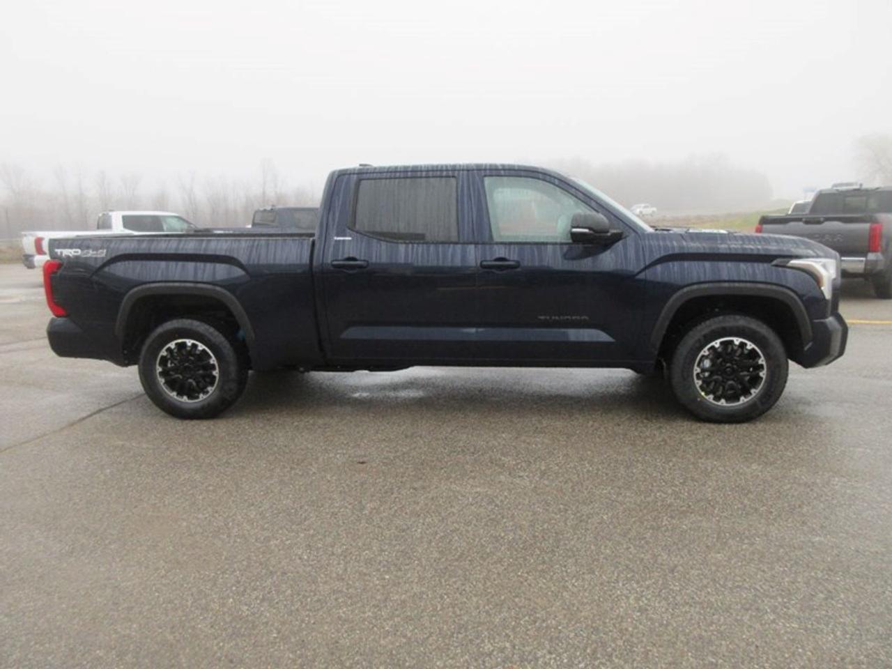 2024 Toyota Tundra Limited CREW MAX Photo