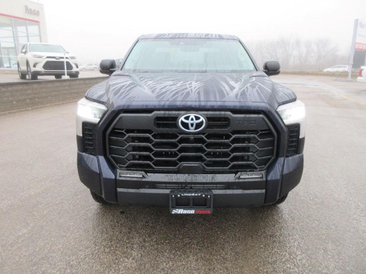 2024 Toyota Tundra Limited CREW MAX Photo