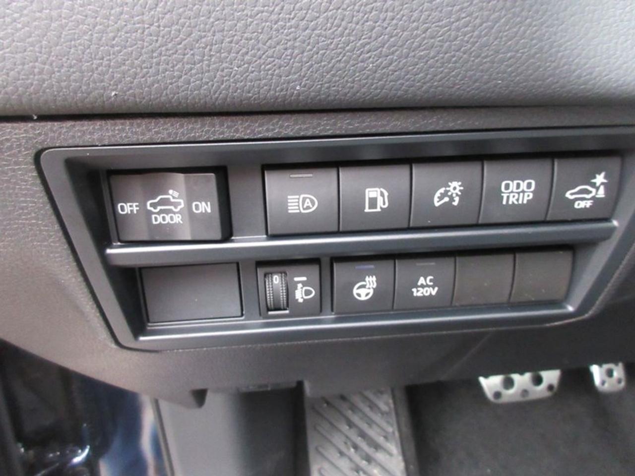 2024 Toyota Tundra Limited CREW MAX Photo