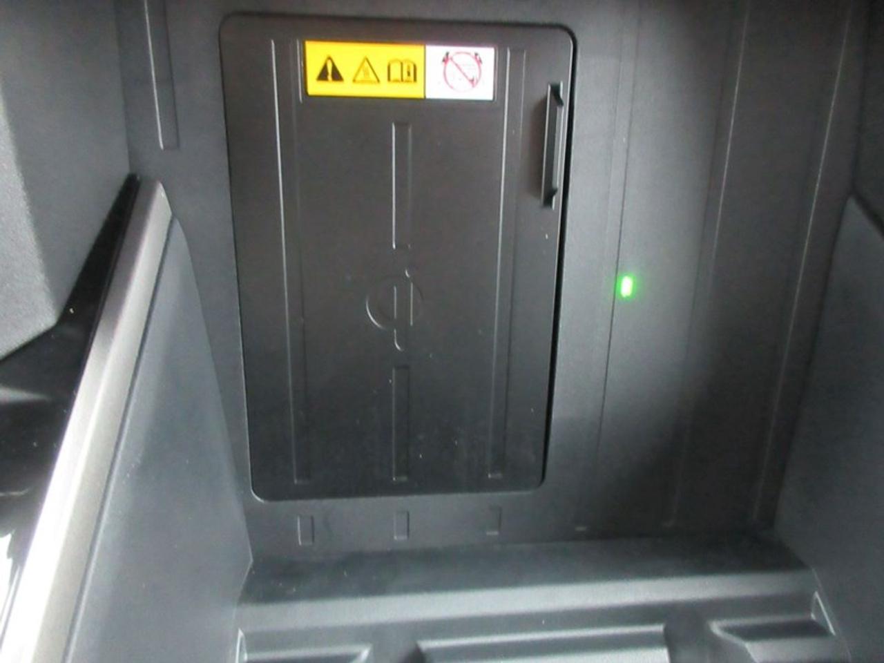 2024 Toyota Tundra Limited CREW MAX Photo