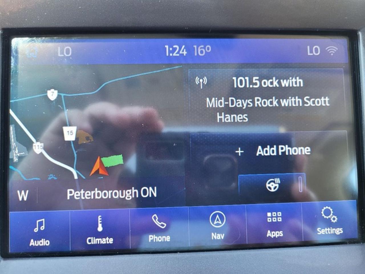 2020 Ford Edge Titanium AWD Photo