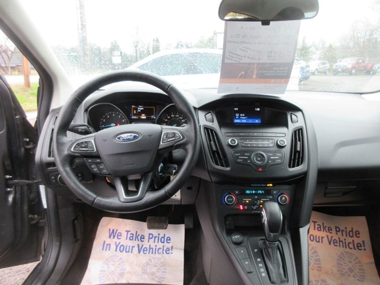2018 Ford Focus SE Photo