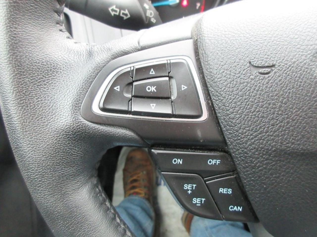 2018 Ford Focus SE Photo