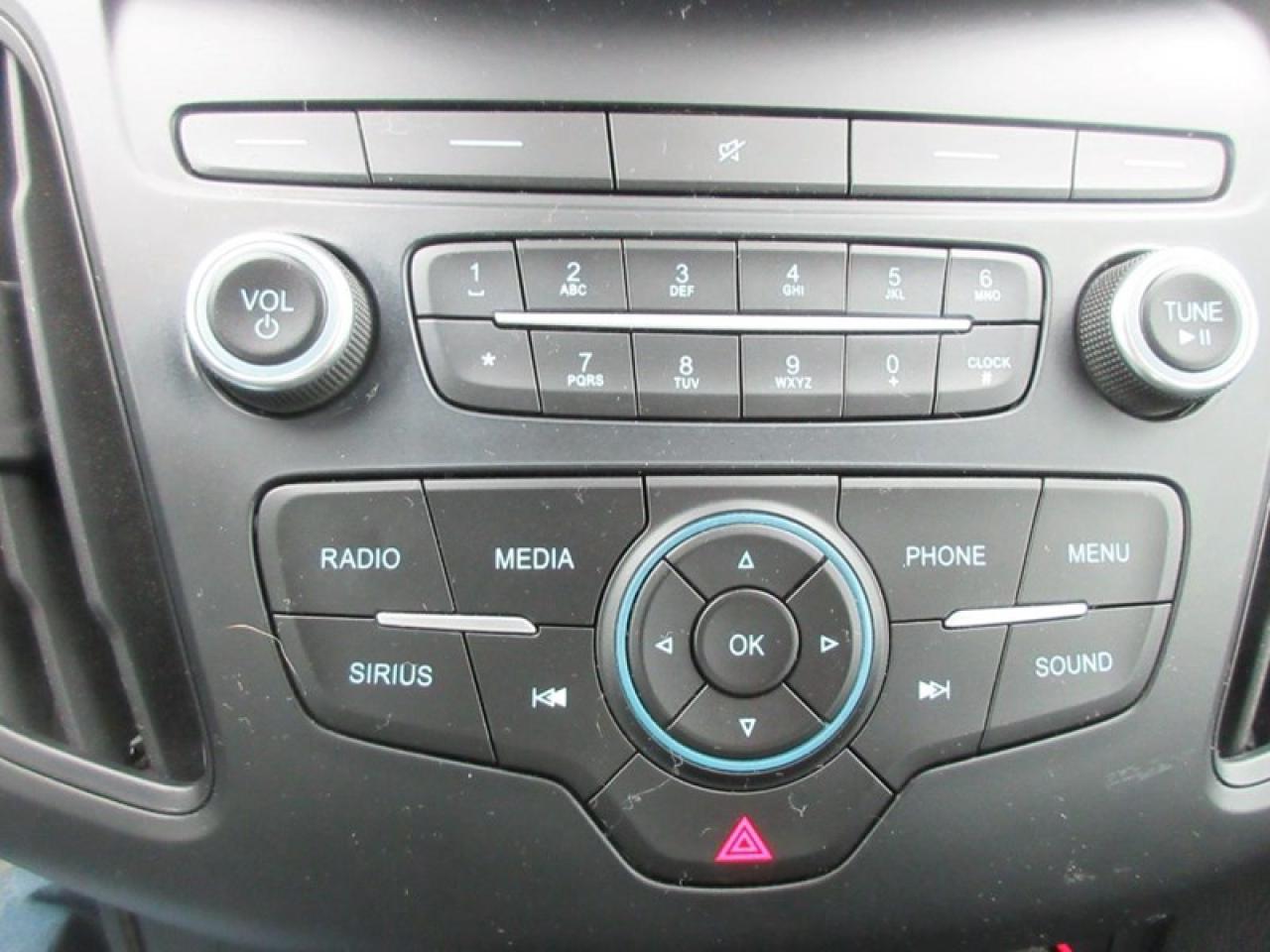 2018 Ford Focus SE Photo