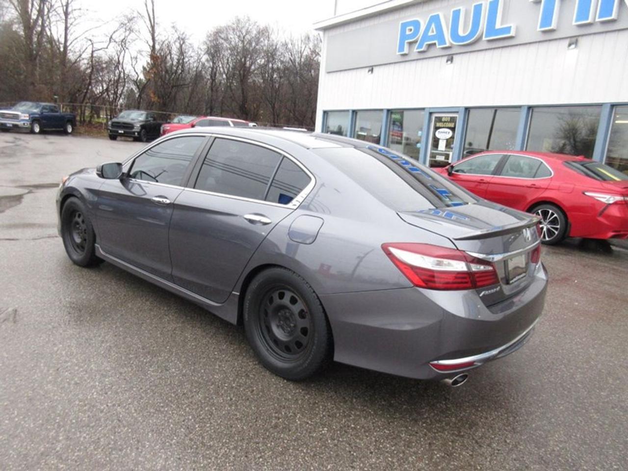 2017 Honda Accord  Photo