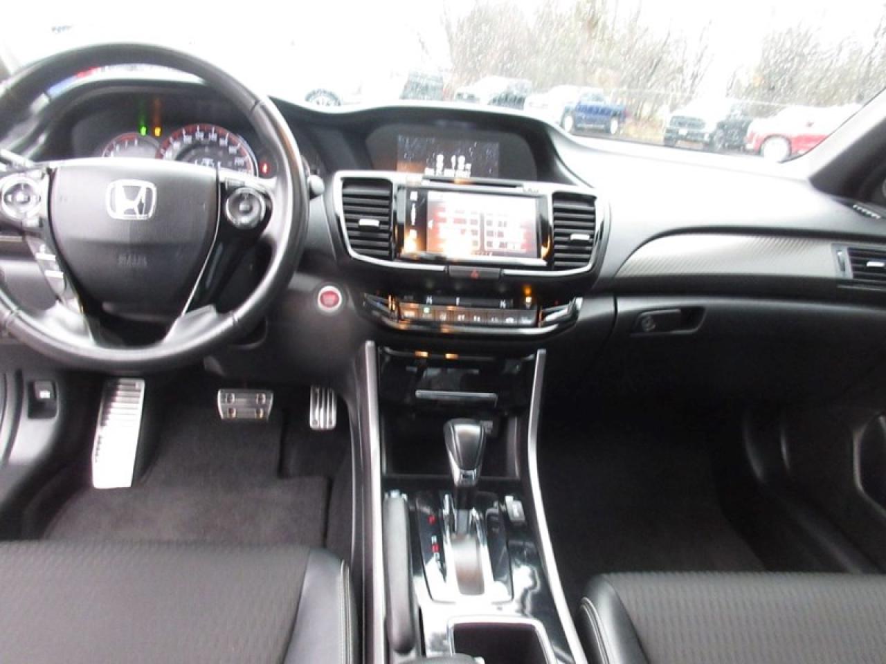 2017 Honda Accord  Photo