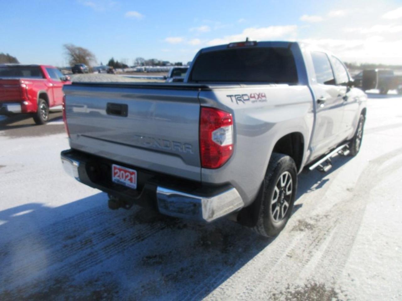 2021 Toyota Tundra SR5 5.7L V8 CREWMAX Photo